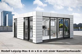 Büro-Containeranlage aus 2 Modulen, verglast mit einer einfärbbaren Fassade aus Metallkassetten